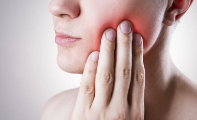 6 tuyệt chiêu giảm sưng má sau khi nhổ răng khôn bạn nên biết